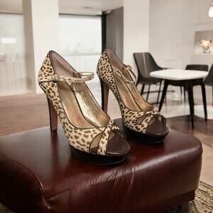 BCBG Generation Suede Stiletto Heel Women's 7 Leopard Print Platform Peep Toe